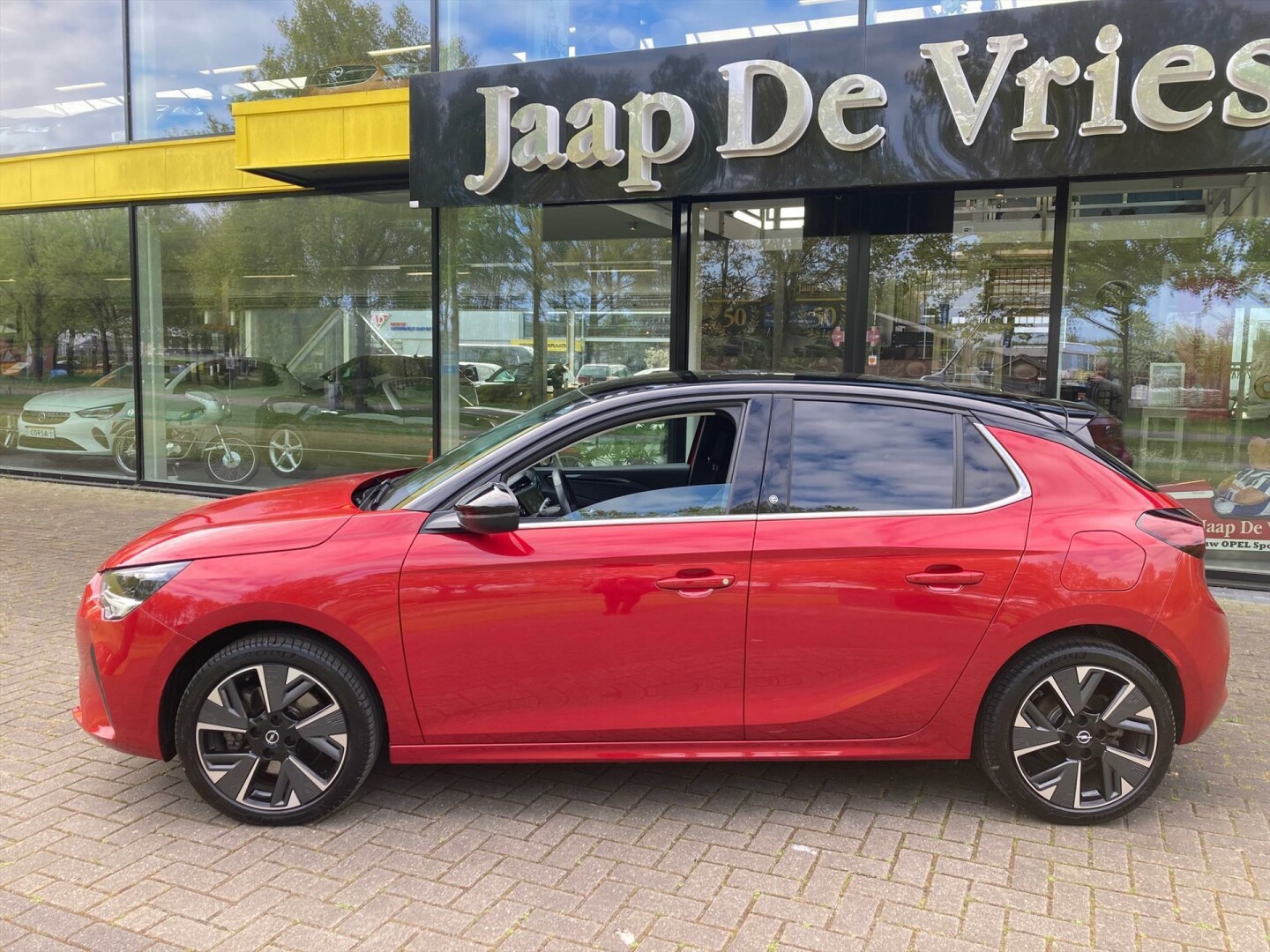 Opel-CORSA-E-1