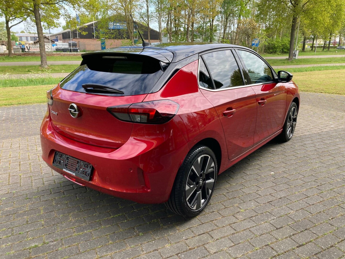 Opel-CORSA-E-7