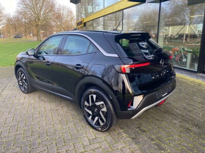 Opel-Mokka-e-2