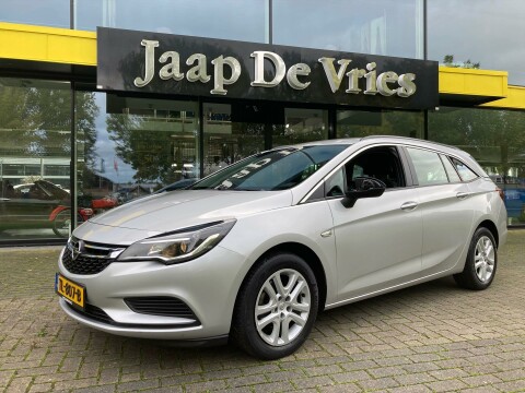 Opel-Astra-0