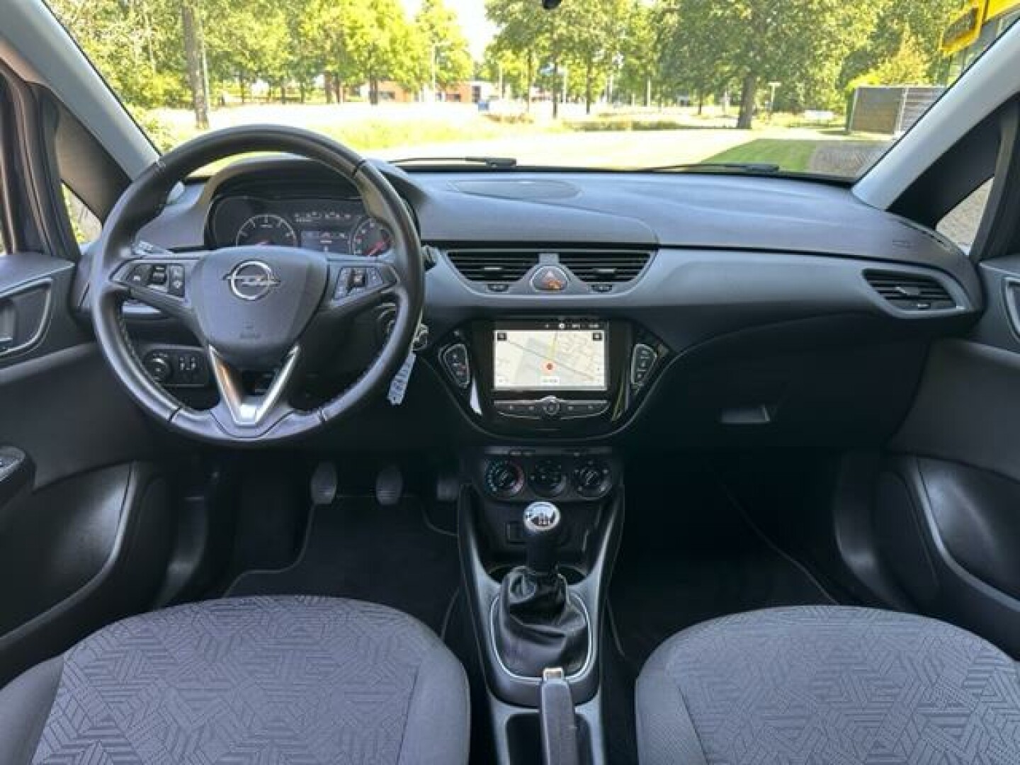 Opel-Corsa-4