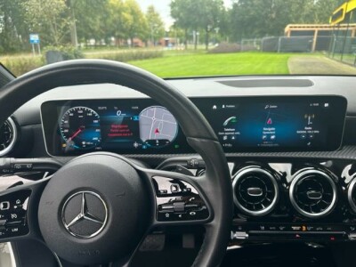 Mercedes-Benz-A-Klasse-4