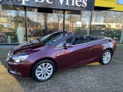 Opel-Cascada-5