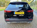 Mercedes-Benz-GLA-13