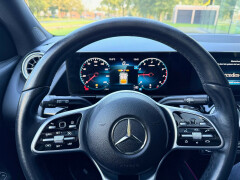 Mercedes-Benz-GLA-5