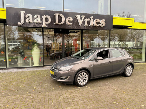 Opel-Astra-0