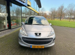 Peugeot-207-11