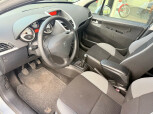Peugeot-207-3