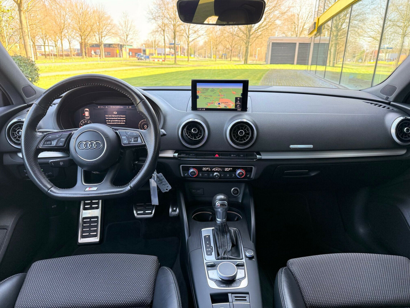 Audi-A3-10