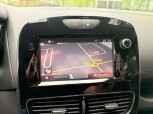 Renault-Clio-8