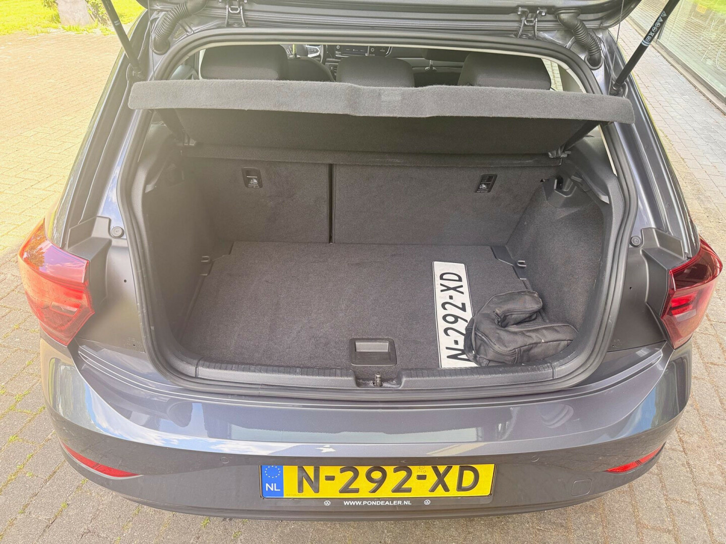 Volkswagen-Polo-11