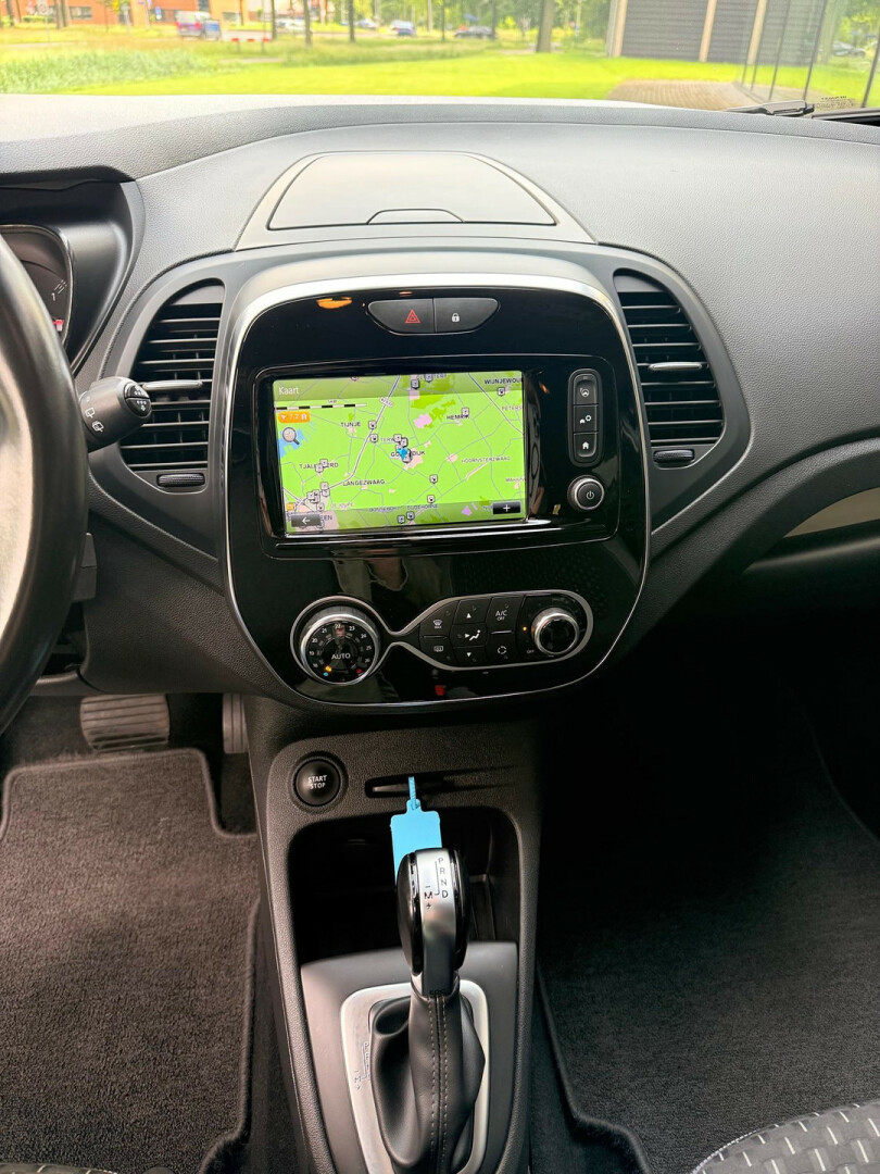 Renault-Captur-7