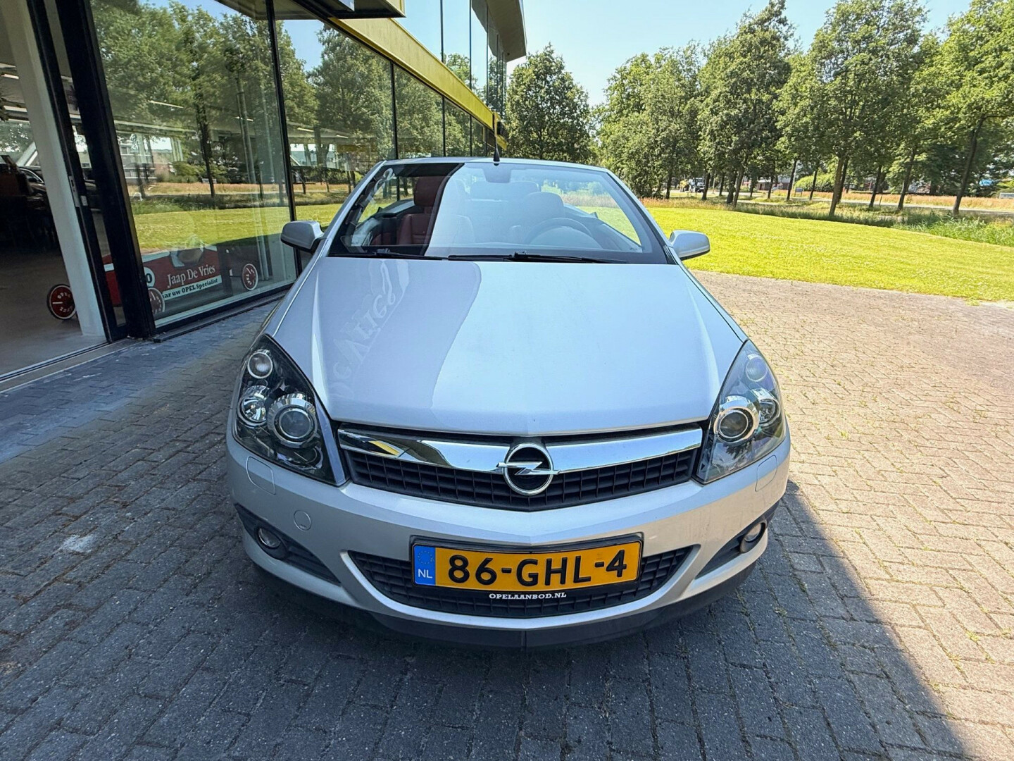 Opel-Astra-12