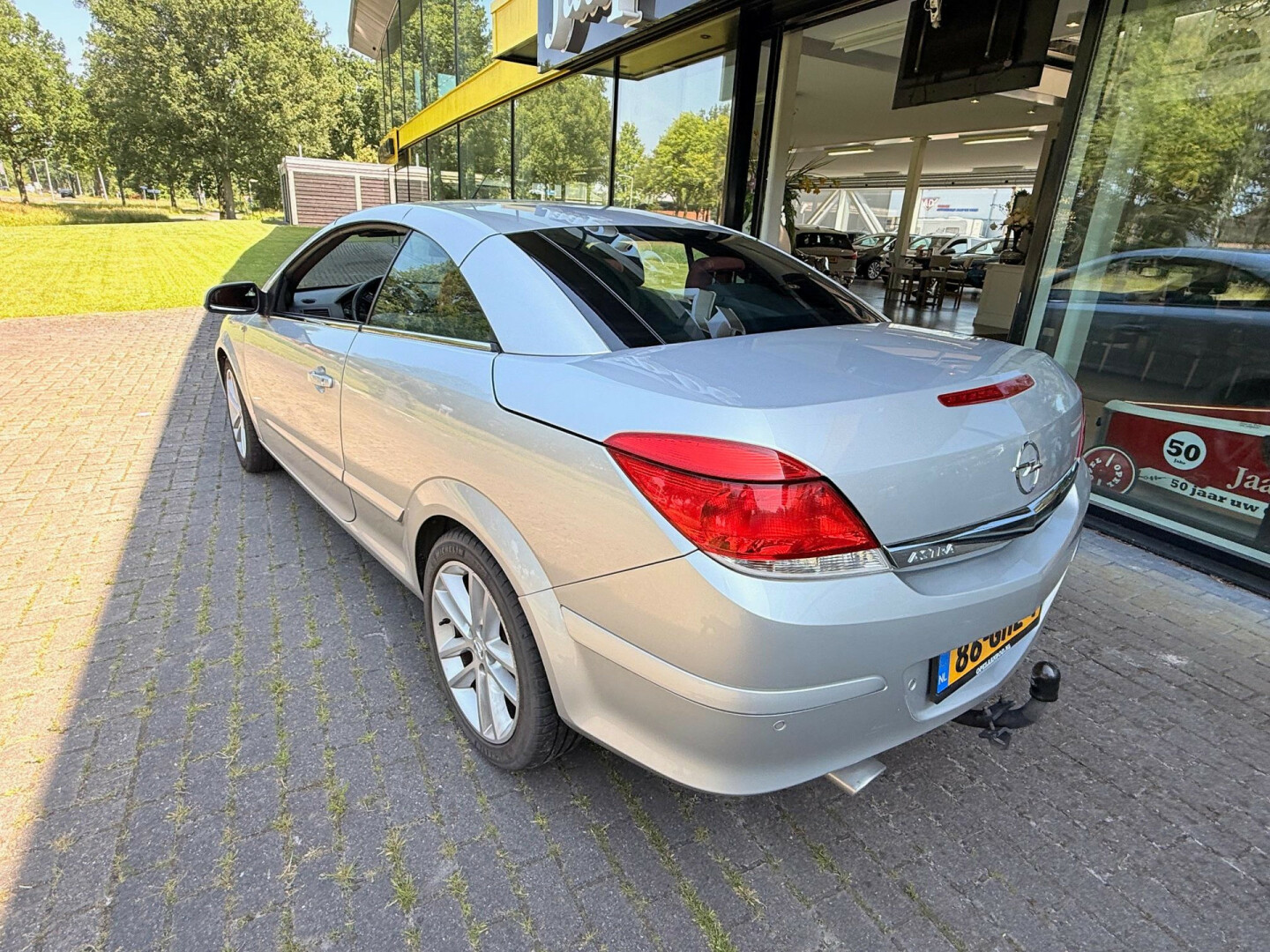 Opel-Astra-2