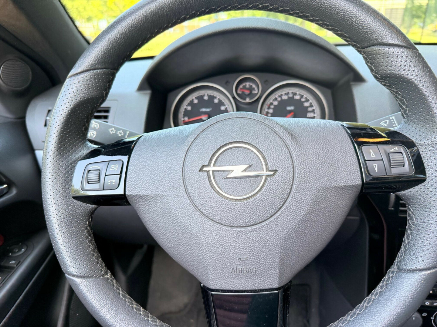 Opel-Astra-7