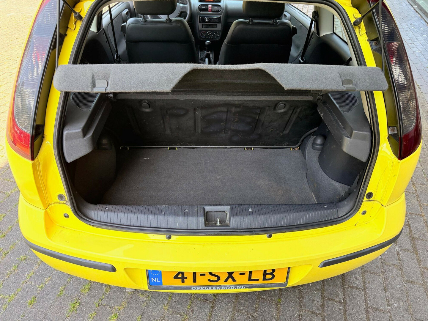 Opel-Corsa-11