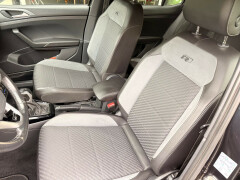 Volkswagen-T-Cross-4