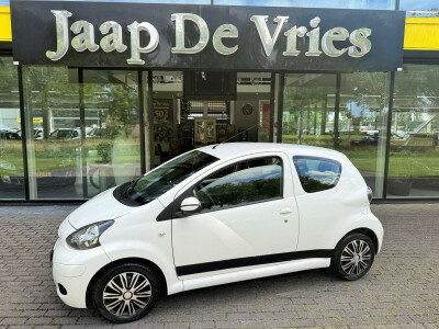 Toyota-Aygo-1