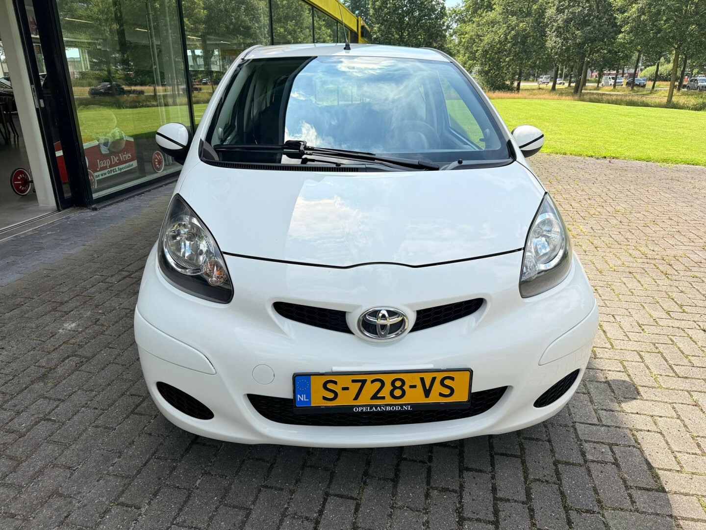 Toyota-Aygo-13